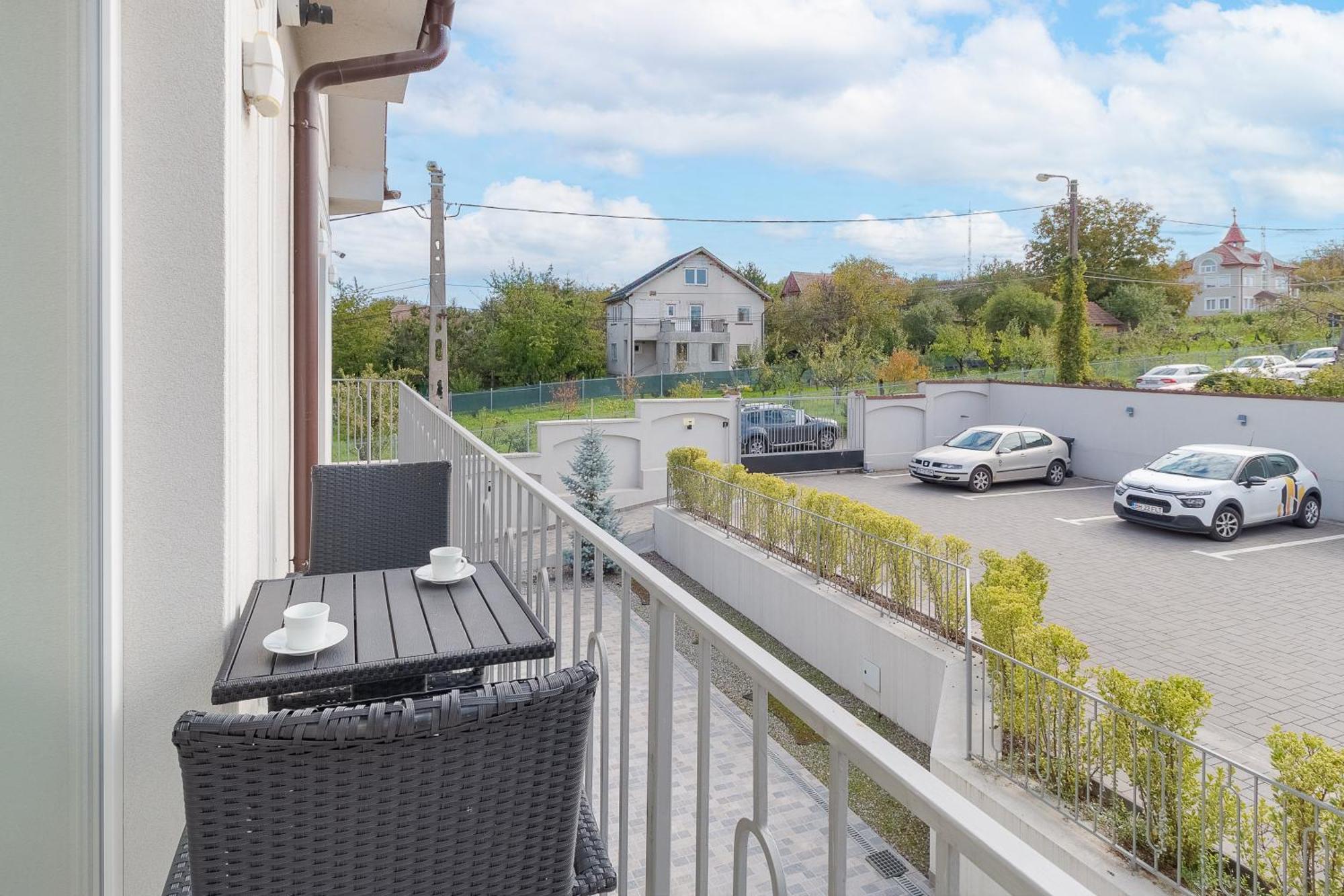 Dozsa Residence Oradea Luaran gambar