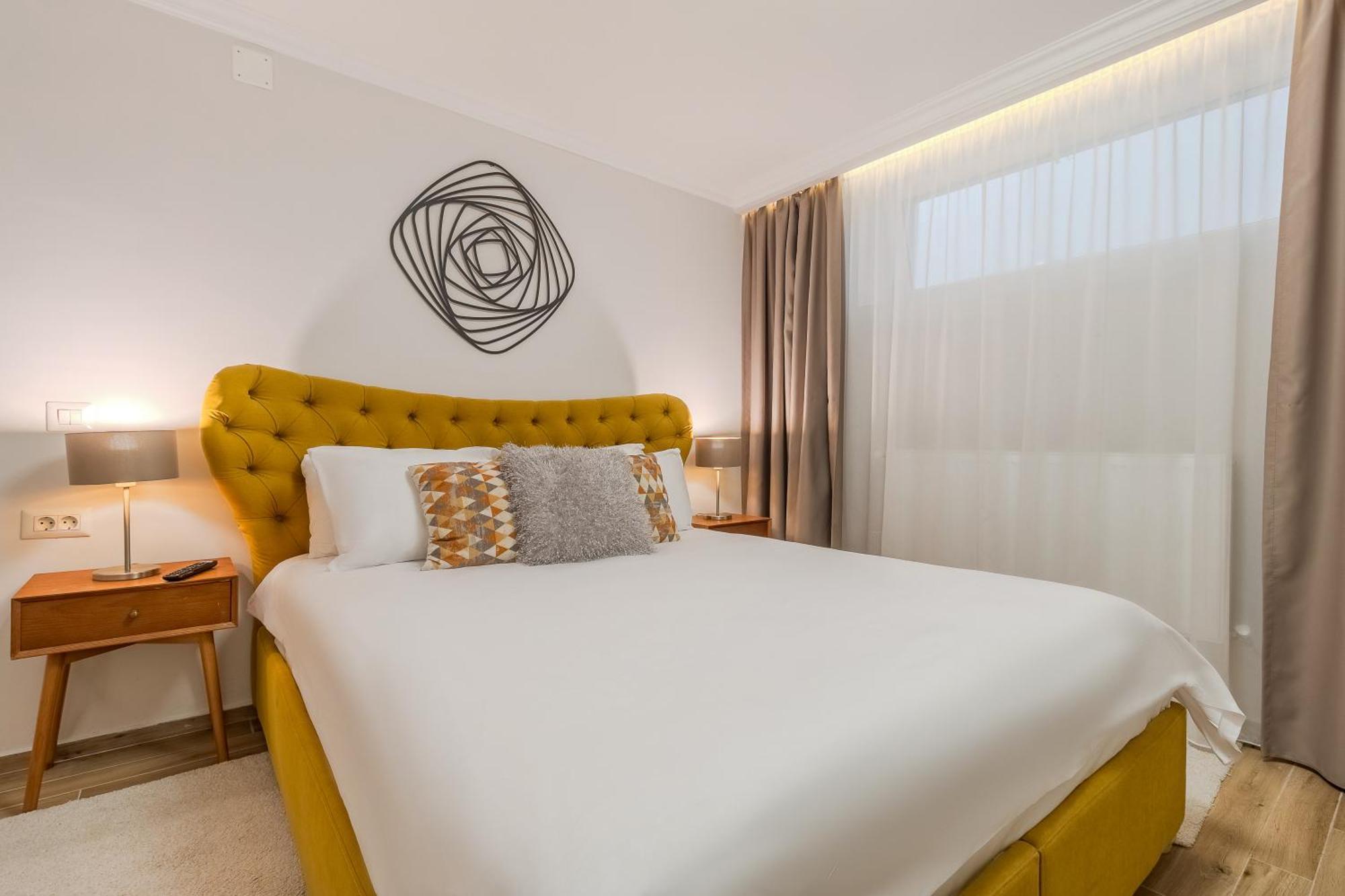 Dozsa Residence Oradea Luaran gambar