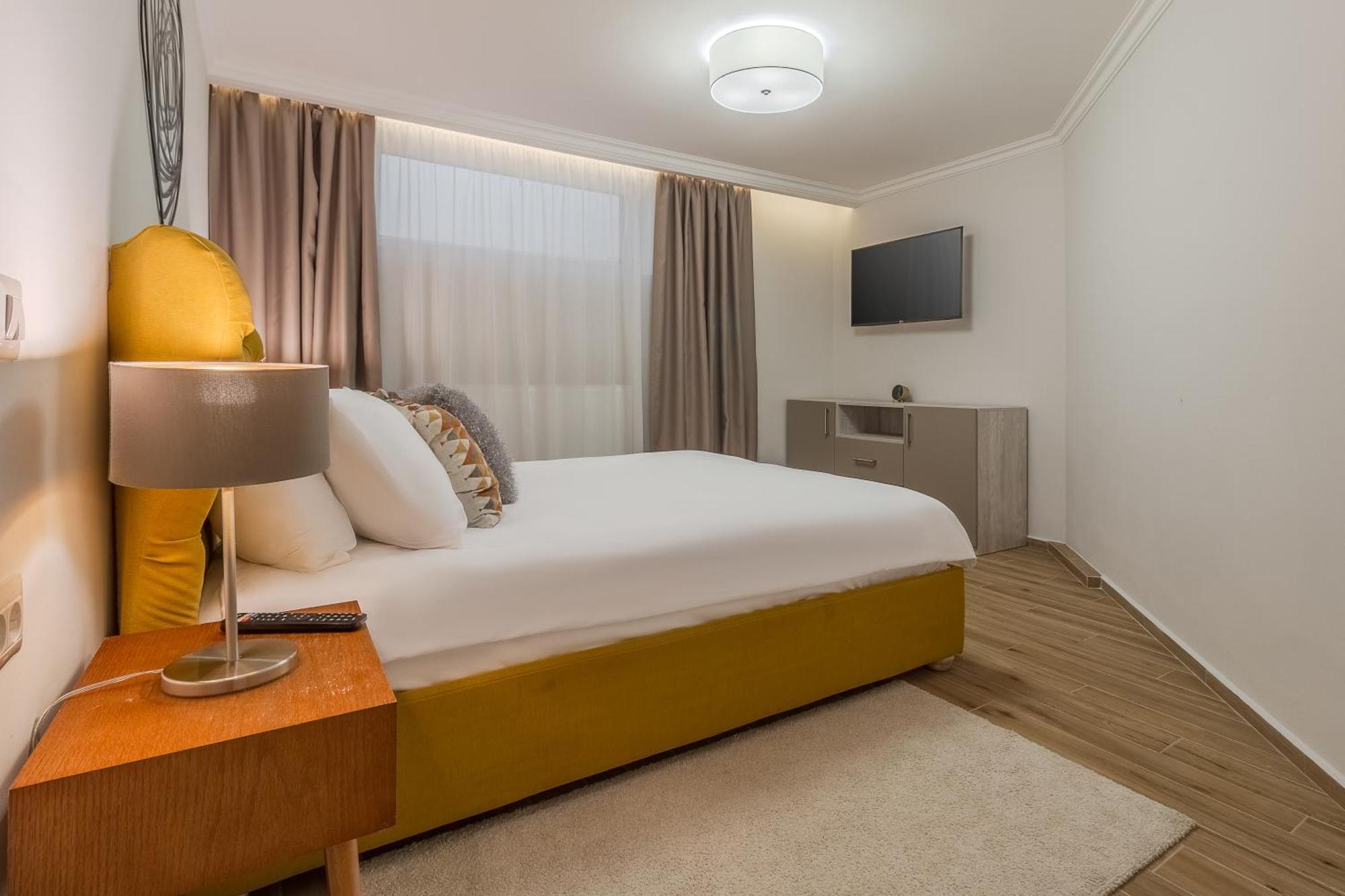 Dozsa Residence Oradea Luaran gambar