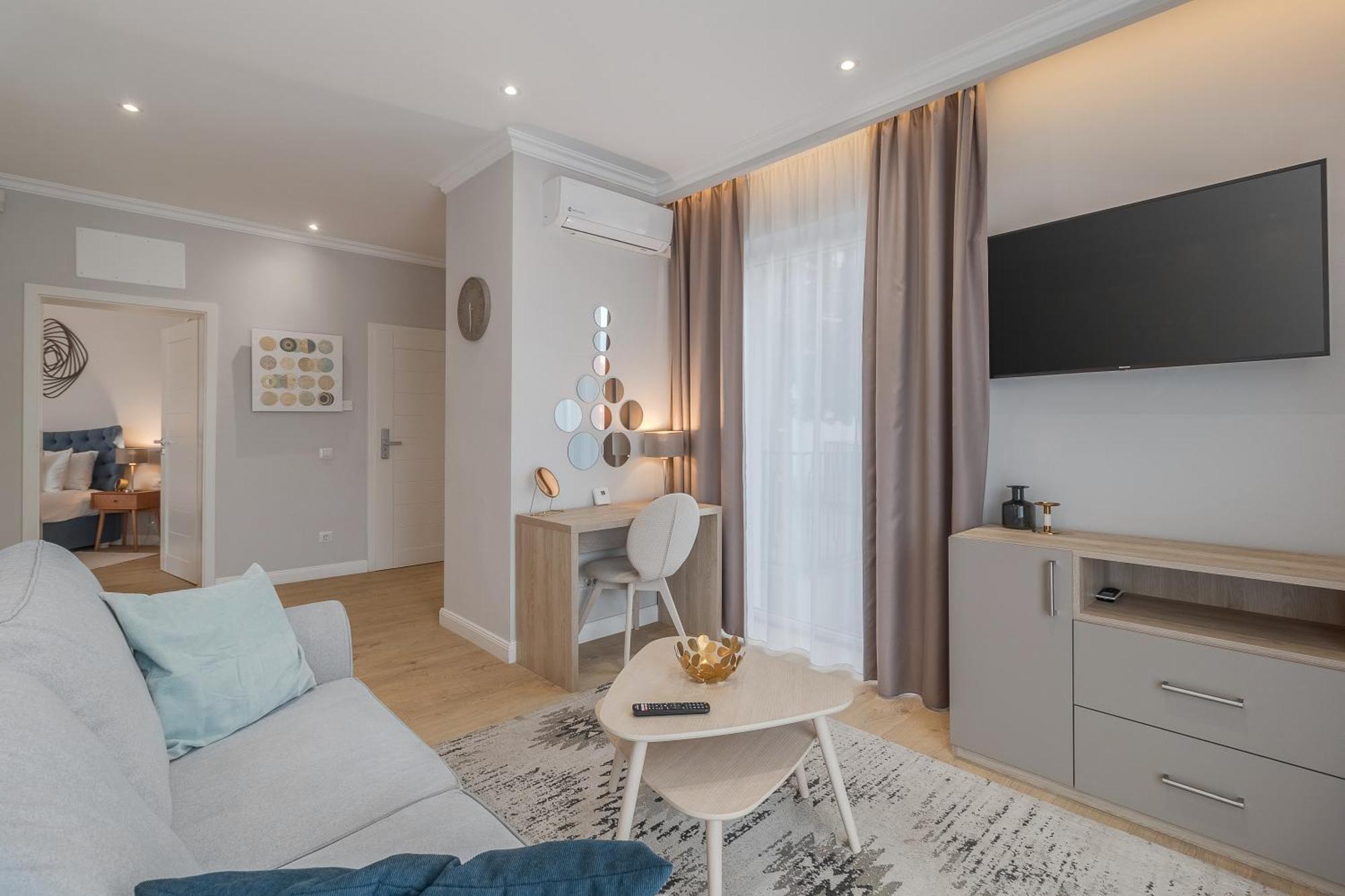 Dozsa Residence Oradea Luaran gambar