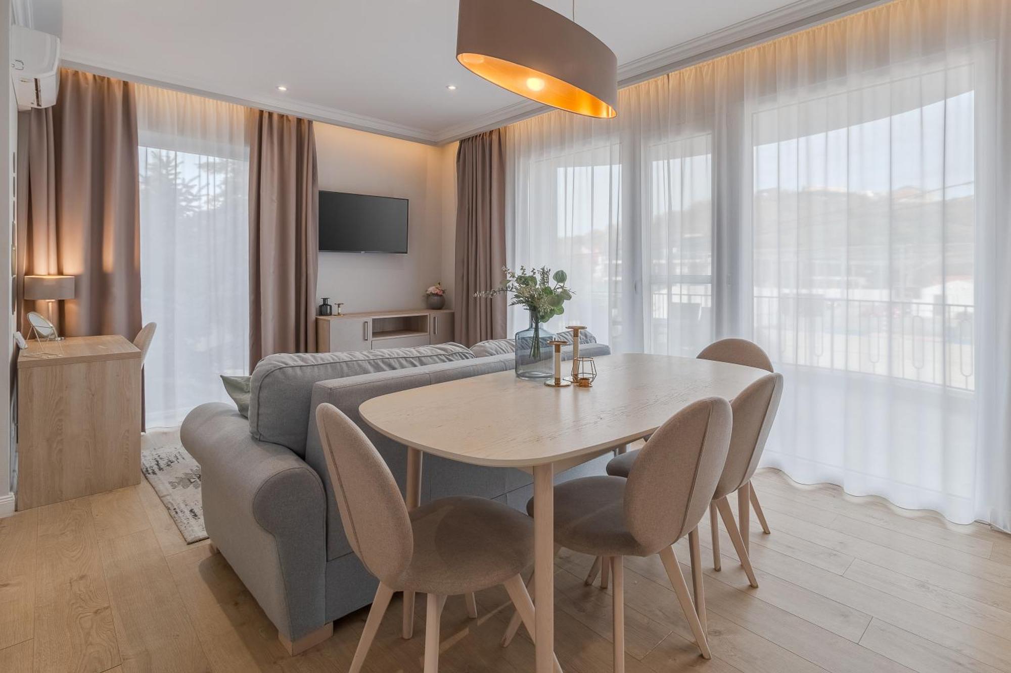 Dozsa Residence Oradea Luaran gambar