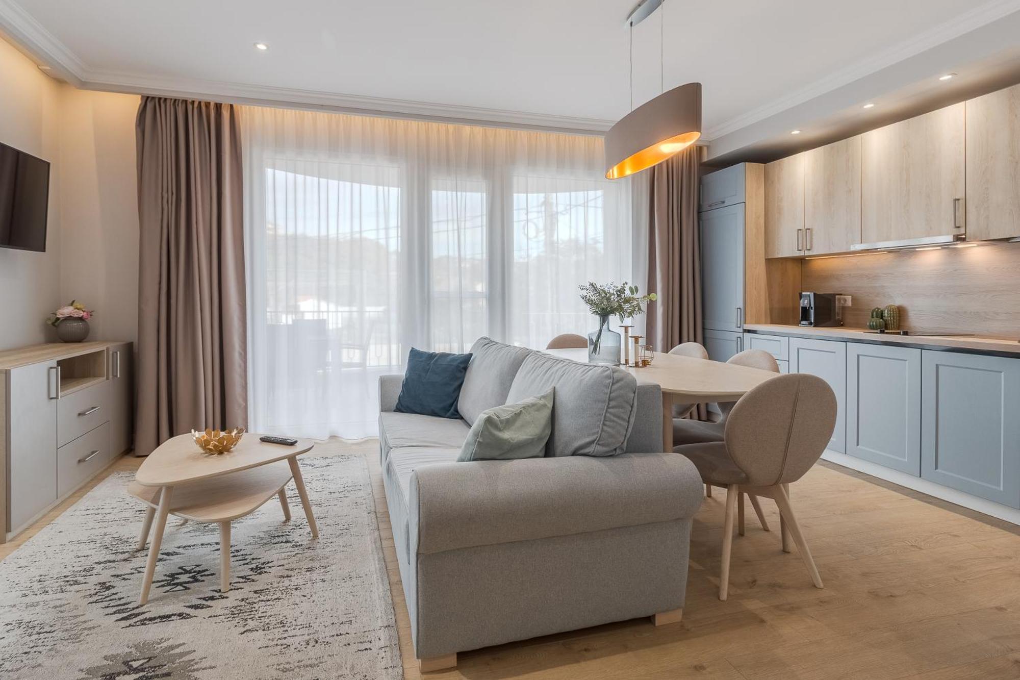 Dozsa Residence Oradea Luaran gambar